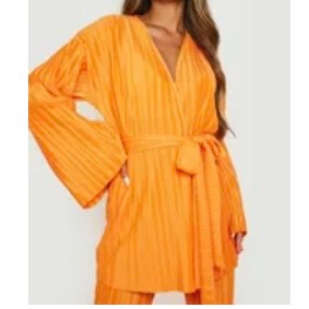 Orange plisse belted kimono